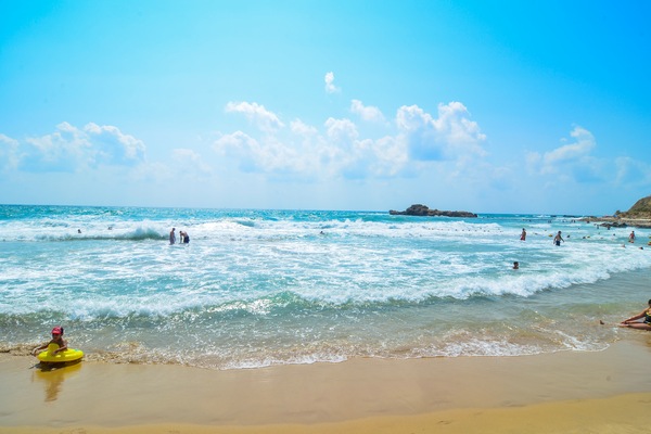 Edde Sands On Sunday